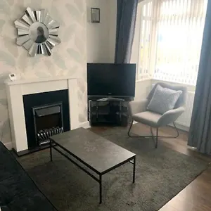 Fieldside View, Contractors And Families Holiday home Doncaster